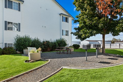 Farr Court Exterior Building Green Grass and Grilling Area