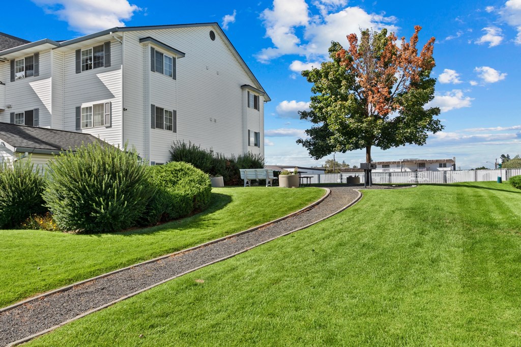 Farr Court Trail and Green Grass