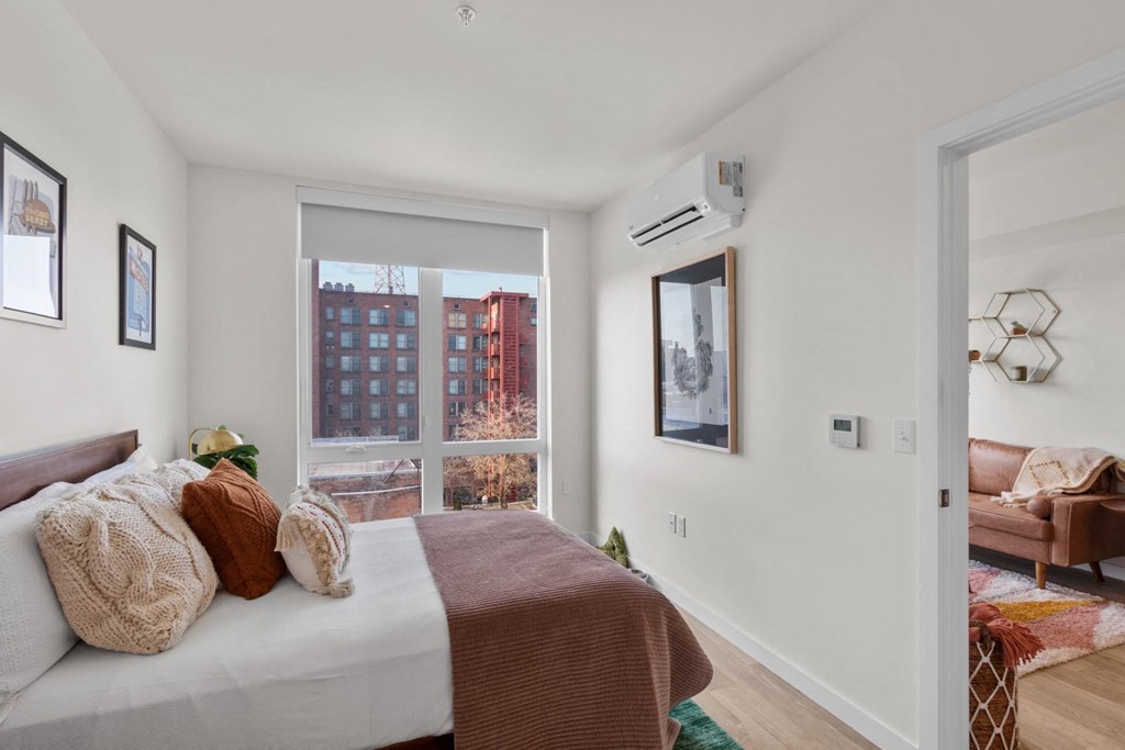 The Warren Model Bedroom