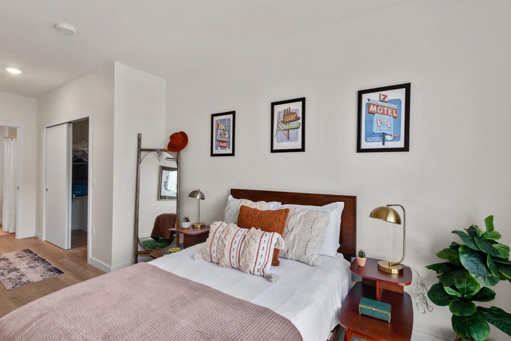 The Warren Model Bedroom