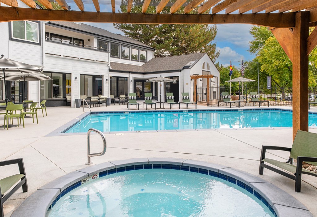 Ironwood at the Ranch Apartments Hot Tub and Pool