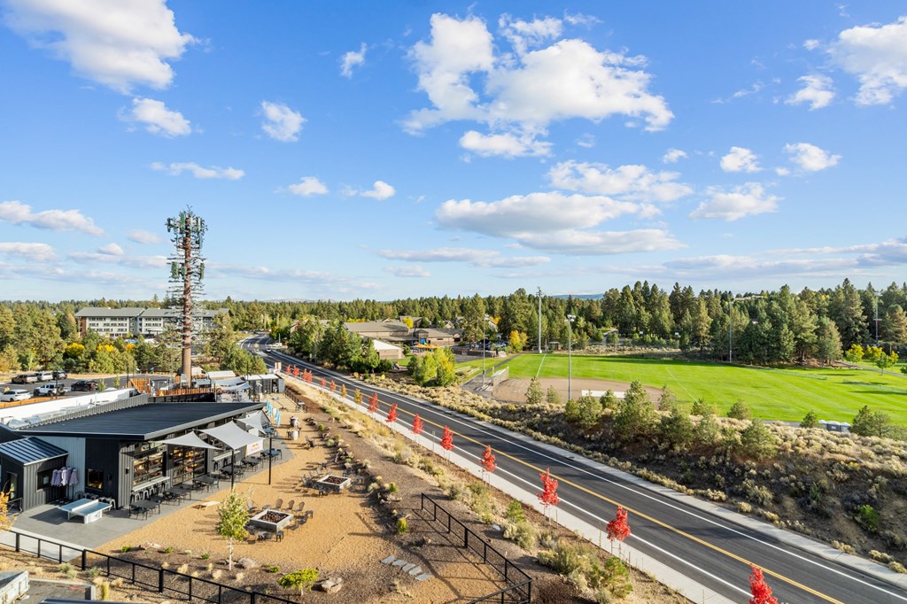 Strata_Bend_OR_2Bd_2