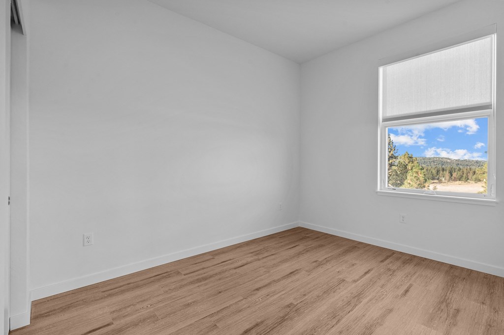 Strata_Bend_OR_2Bd_13