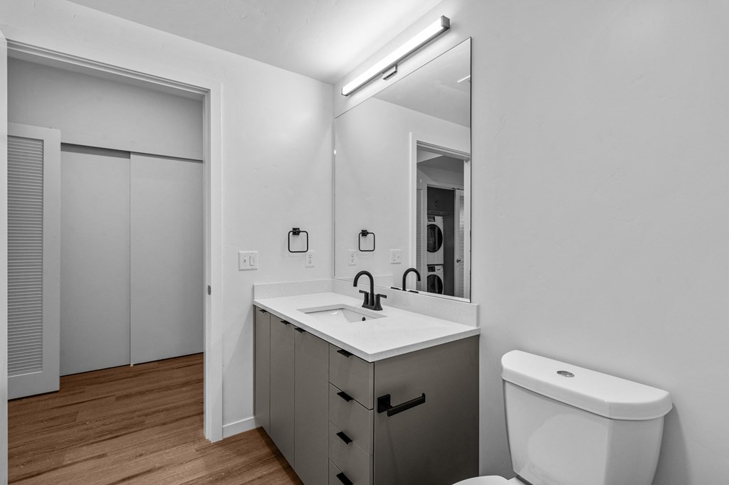 Strata_Bend_OR_2Bd_14