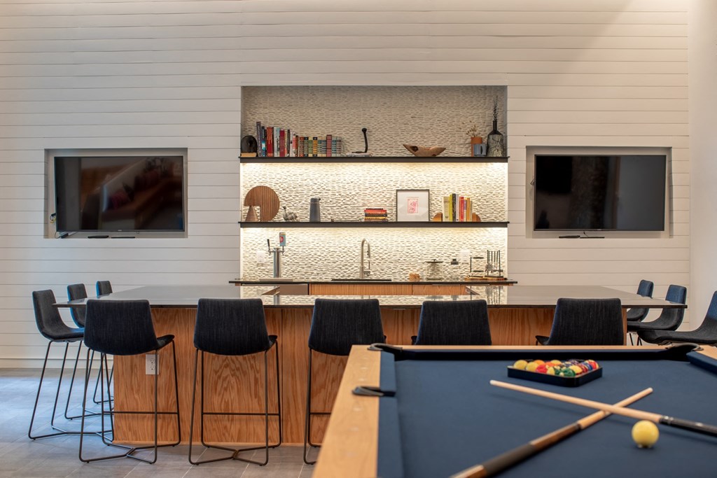 Heritage Plaza Amenities