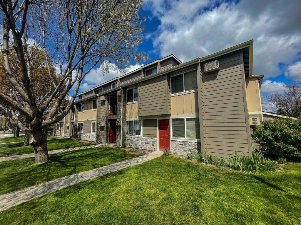 Jefferson West Apartments in Boise, Idaho Exterior