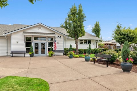 Jenna Village Apartments in Springfield, Oregon Clubhouse Exterior
