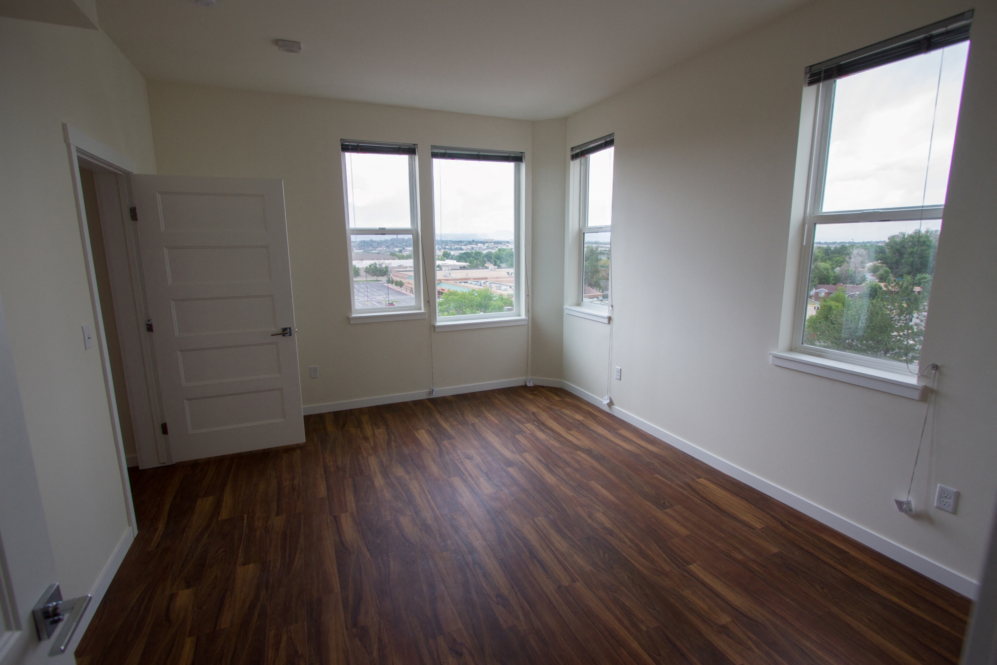 201Lofts Apartments Bedroom and Windows