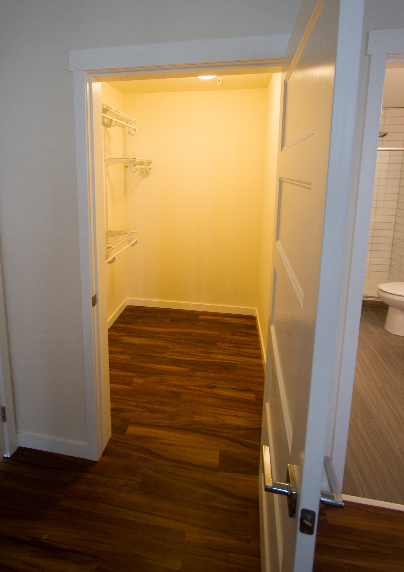 201Lofts Apartments Walk-In Closet