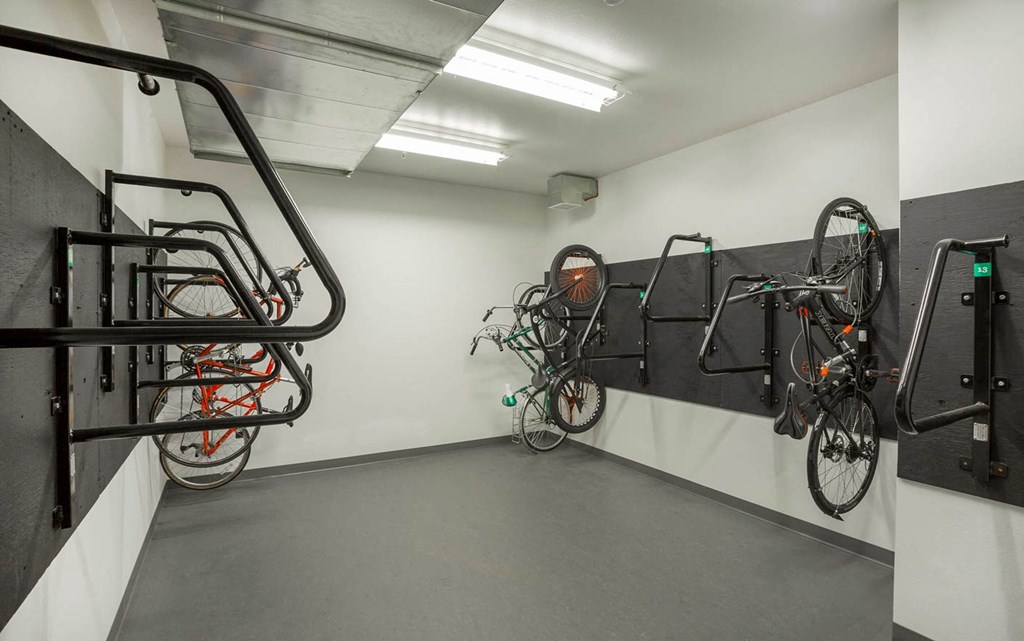 the collection 527 office space with bike racks