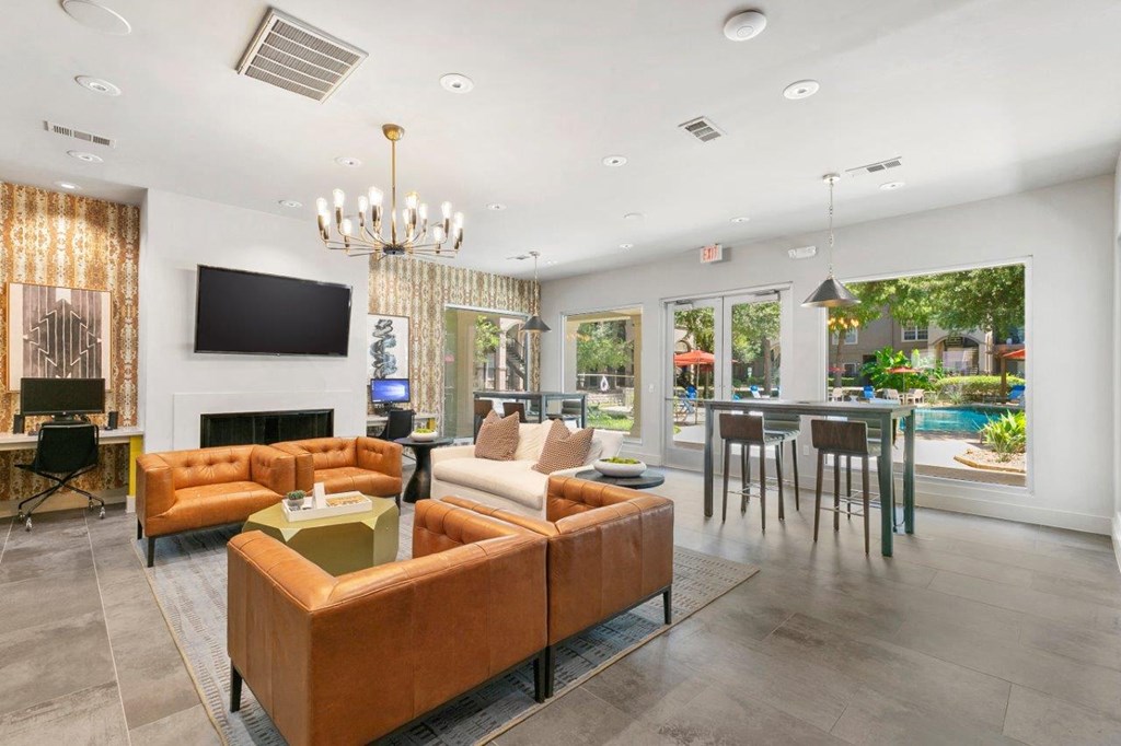 La Costa Villas in Dallas, Texas Clubhouse Lounge