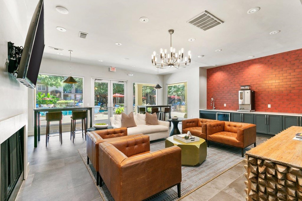 La Costa Villas in Dallas, Texas Clubhouse Lounge