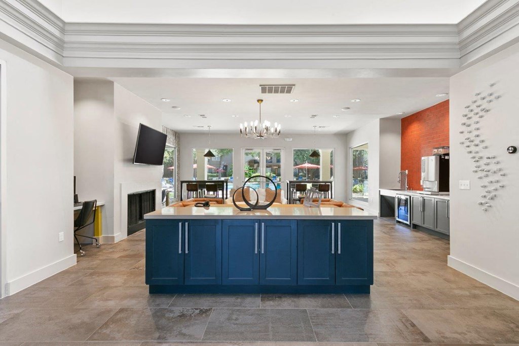 La Costa Villas in Dallas, Texas Clubhouse Lounge