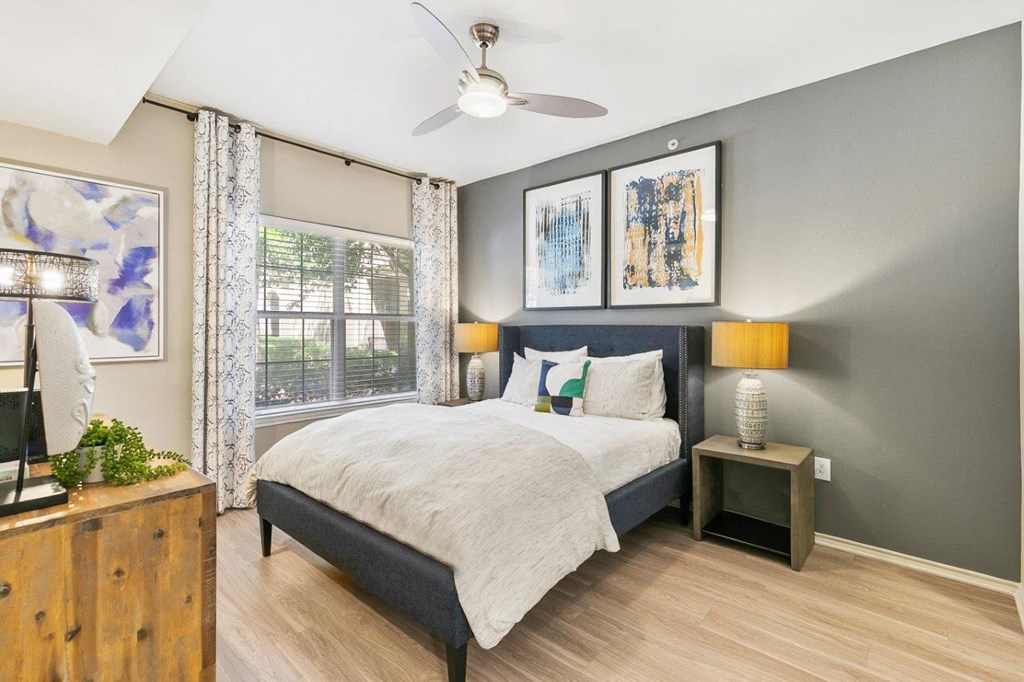 La Costa Villas in Dallas, Texas Model Bedroom