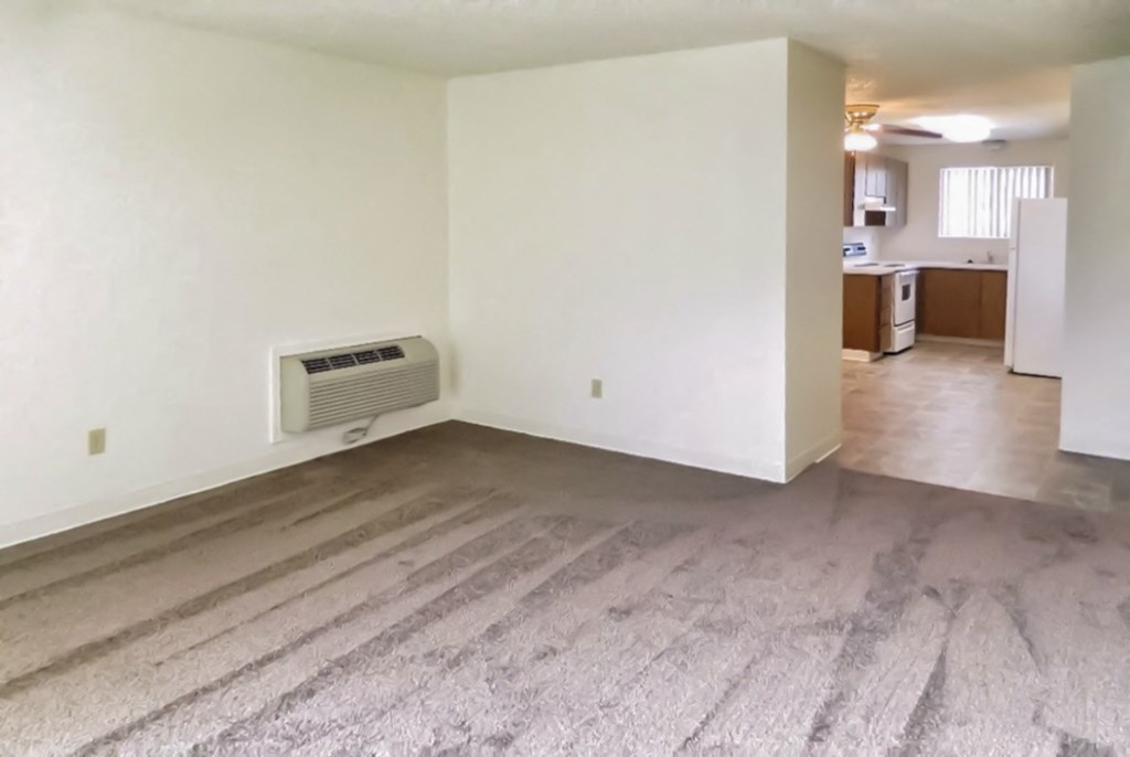 La Verde Apartments Living Room and Kitchen