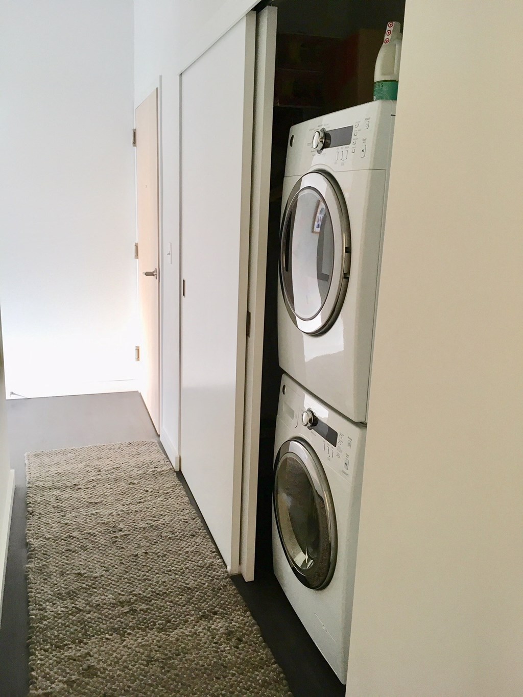 RangeApartments_Bend_Oregon_Interior_Laundry