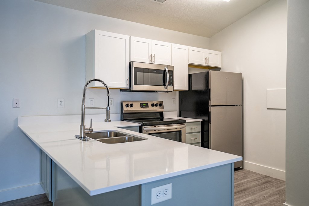 SITE Layton Apartments Vacant Kitchen