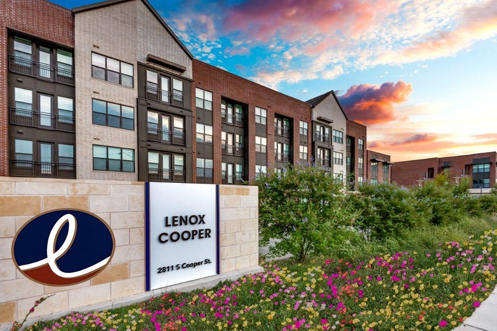 Lenox Cooper Apartments in Arlington, Texas Monument Sign