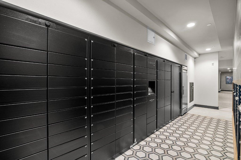 Lenox Katy Crossing Mail Room