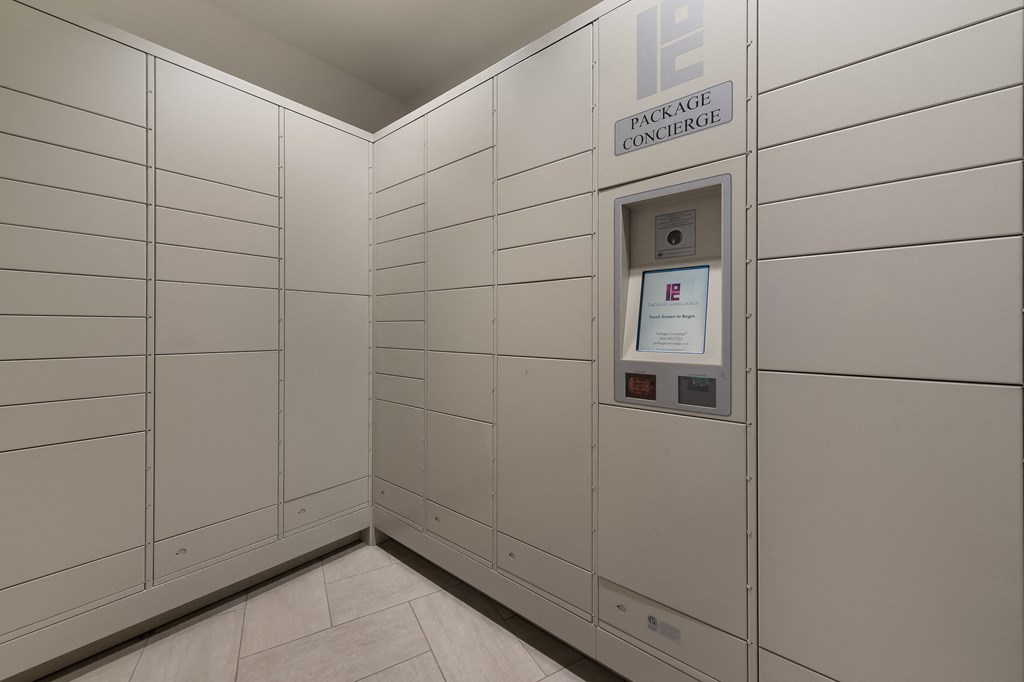 Voda Apartment Secure Lockers
