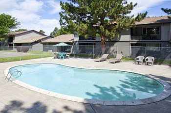 Maple Ridge Apartments Swimming Pool - Photo Gallery 17