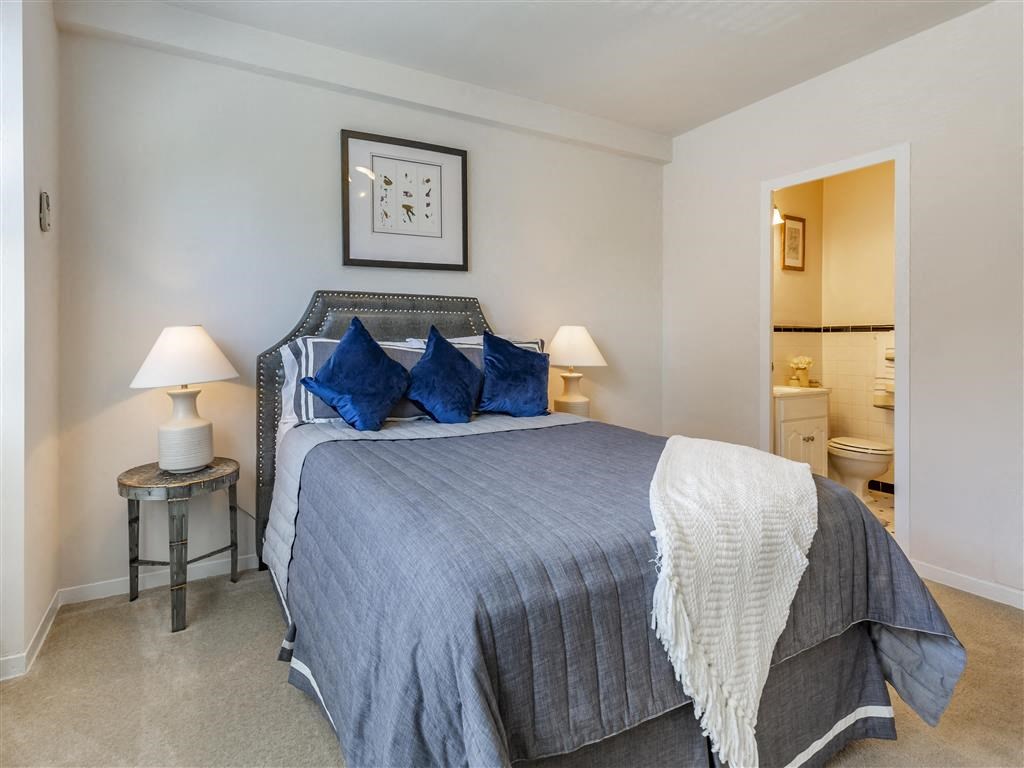 The Broadview Apartments in Baltimore, Maryland Model Bedroom The Broadview Apartments in Baltimore, Maryland Model Bedroom