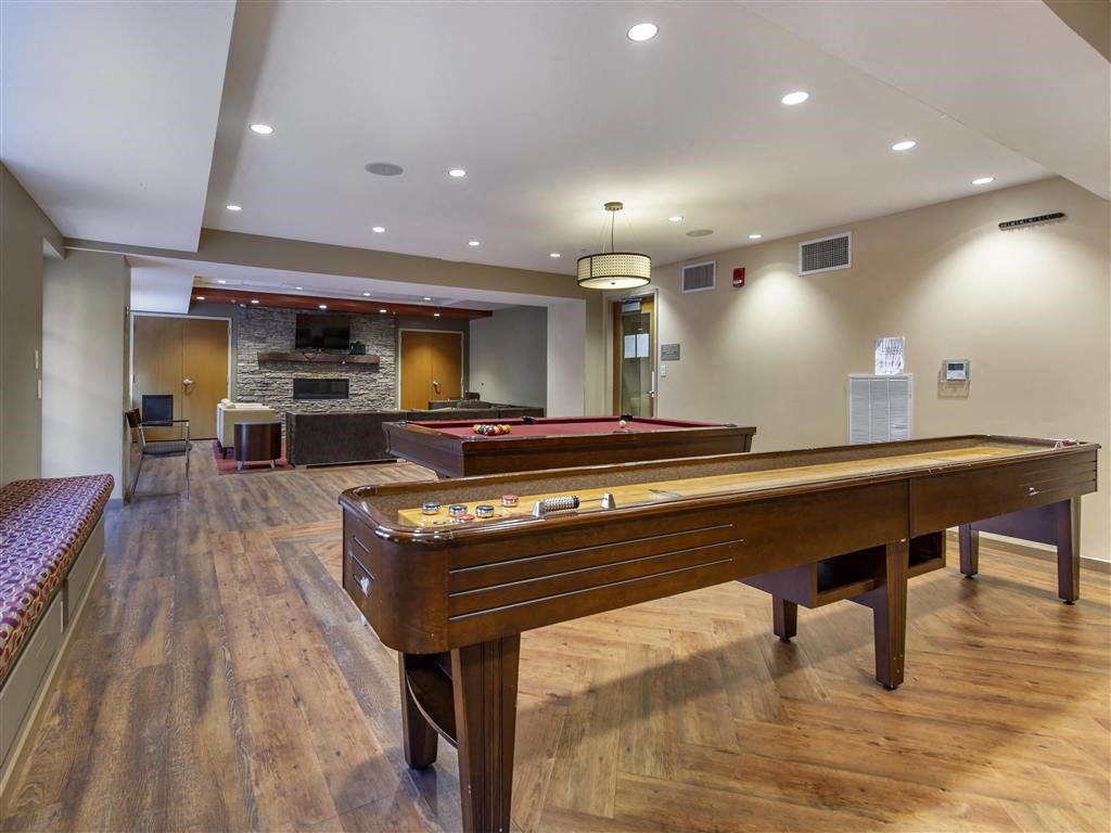 The Broadview Apartments