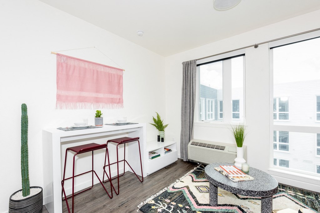 Meetinghouse_Portland_OR_Sellwood_Interior_StudioLiving