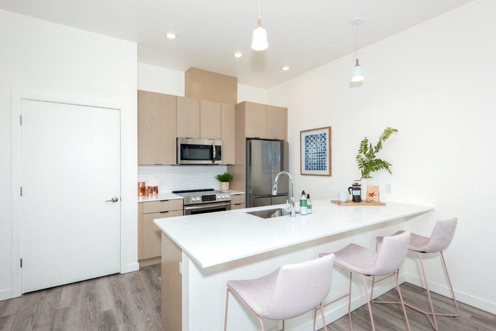 Meetinghouse_Portland_OR_Sellwood_Interior_BarSeating