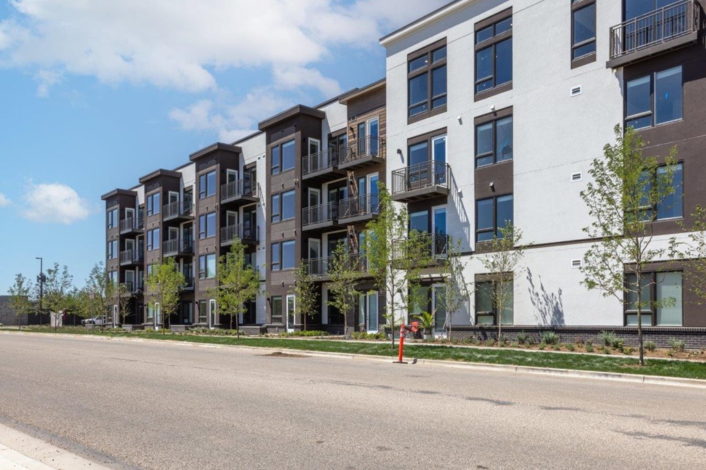 Meritage West Apartment Homes in Boise, Idaho Exterior Street View