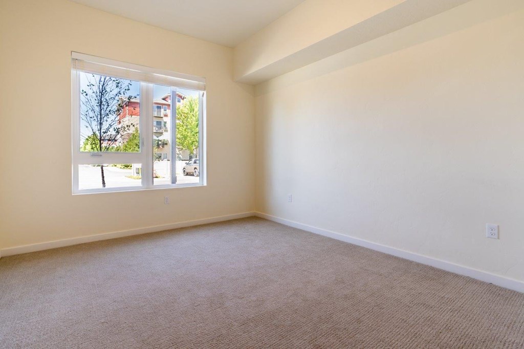 Meritage West Apartment Homes in Boise, Idaho Bedroom with Large Window