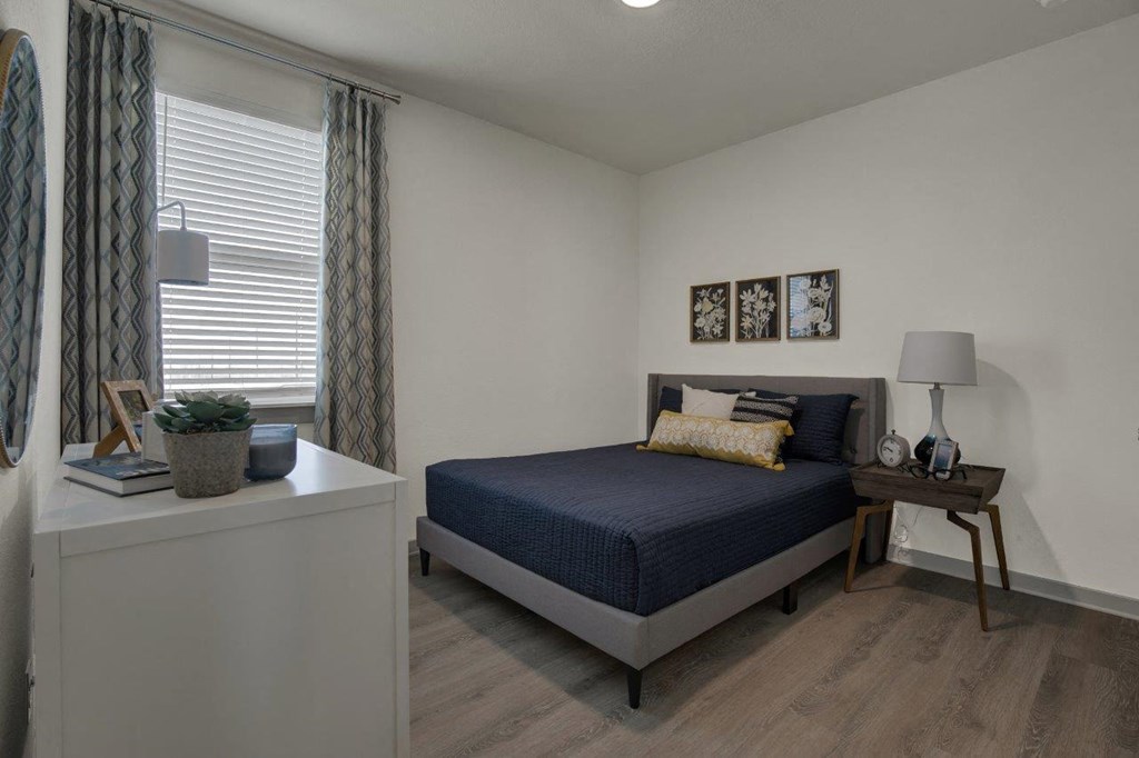 Millbrook Commons Model Bedroom