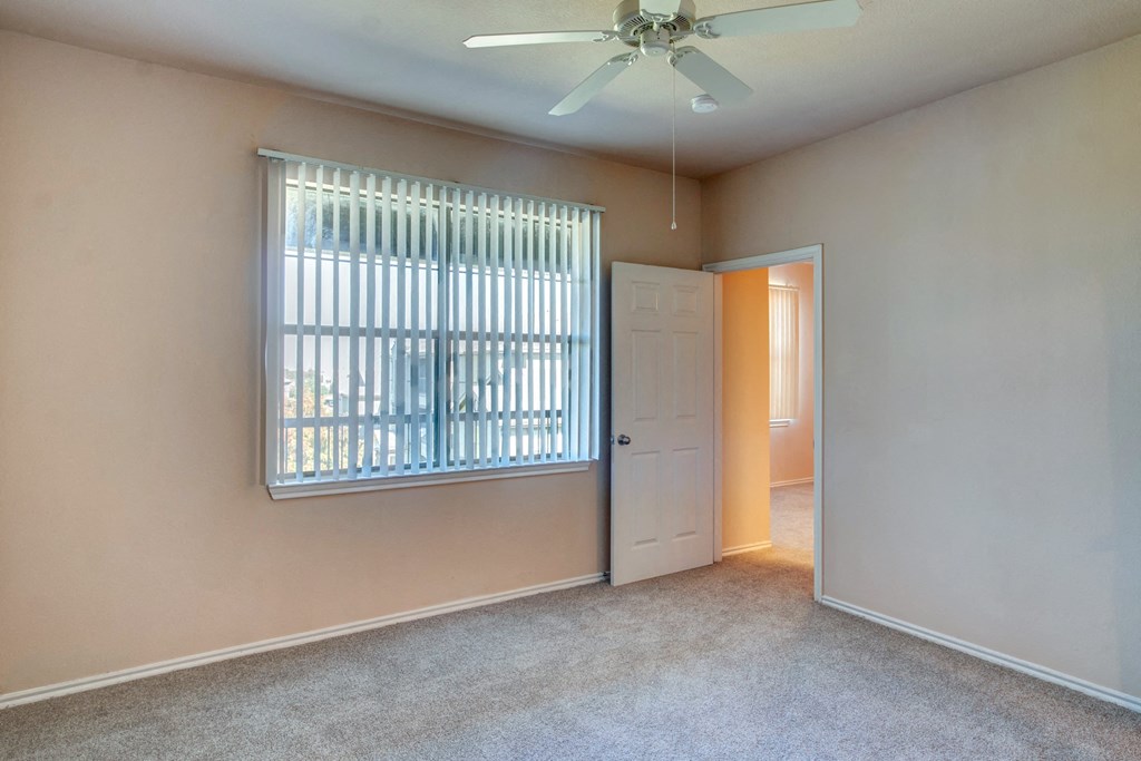 The Mondello Apartments vacant apartment bedroom