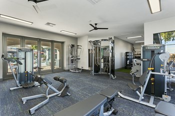 7611 South 36th Street 1-3 Beds Apartment for Rent - Photo Gallery 5