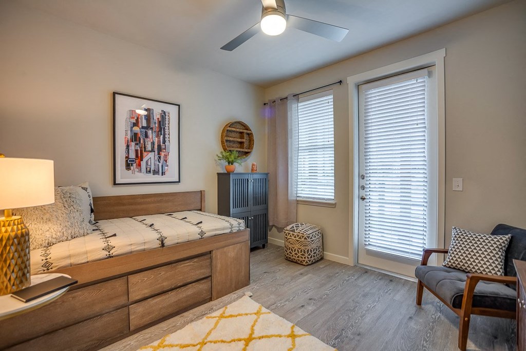 Discovery at the Realm Apartments Bedroom