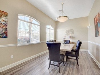Newport Village Apartments Model Dining Room Newport Village Apartments Model Dining Room - Photo Gallery 4