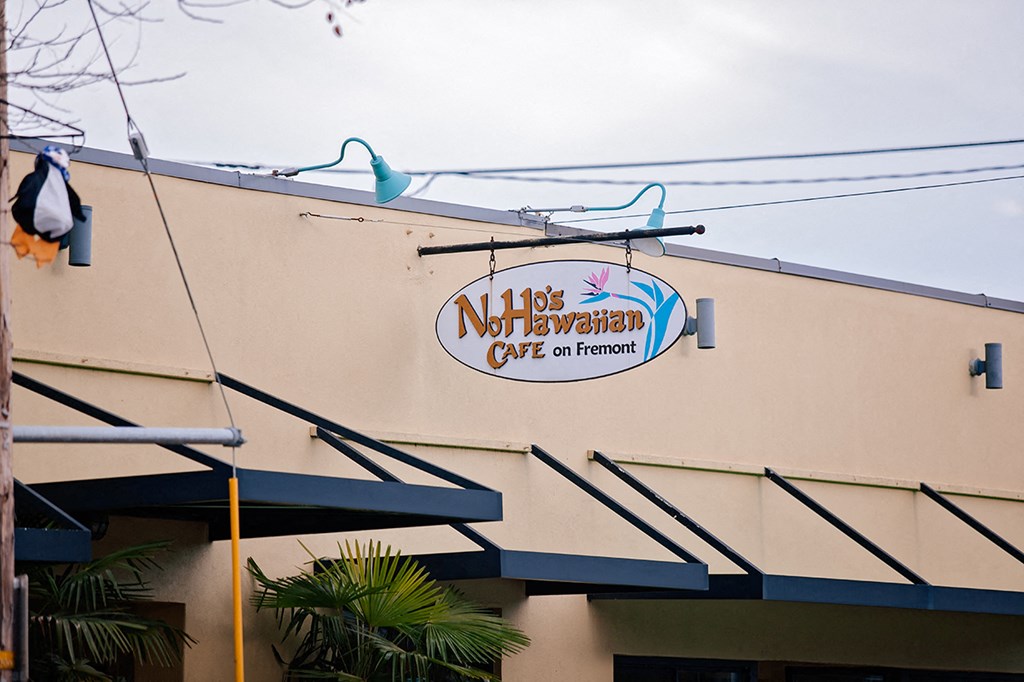 NoHos Hawaiian Cafe On Fremont