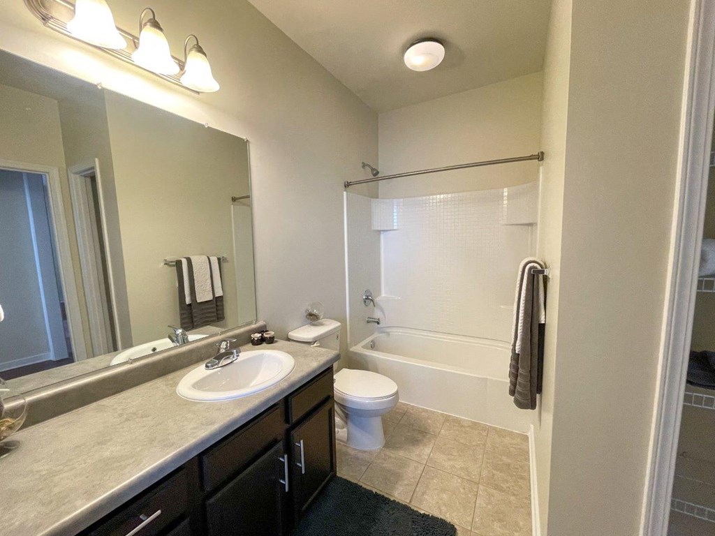 North Gate Apartment Homes Model Bathroom