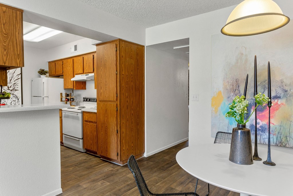 North Mountain Village Kitchen and Dining Area