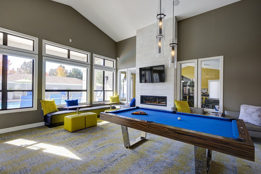 Sagecliff Apartments Billiards Table
