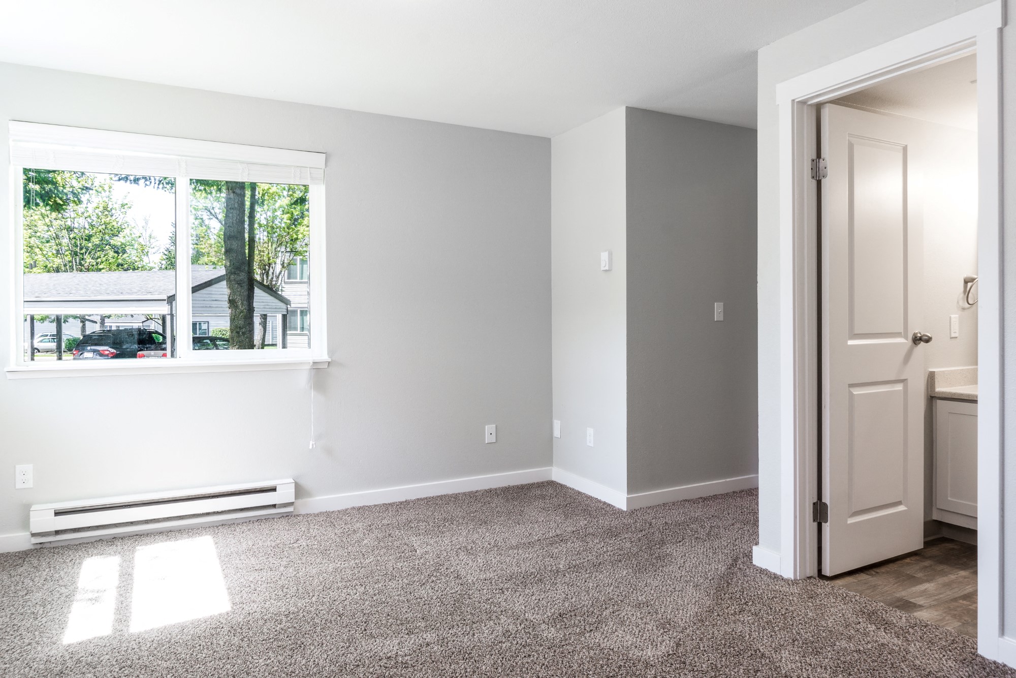 Novela Apartment Homes Bedroom and Bathroom Entryway