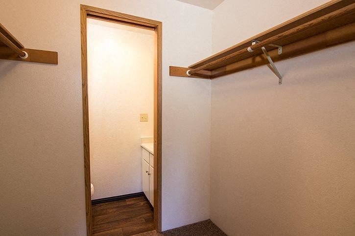 Poplar Village Apartments