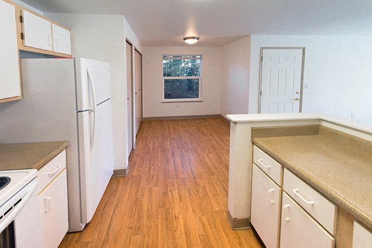 Reedville Commons interior dining room