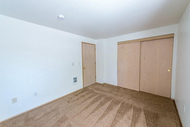 Reedville Commons interior bedroom