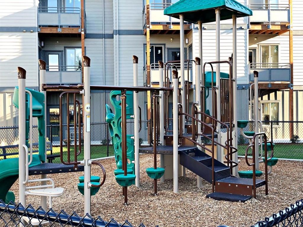 Fruitland Meadow Community Outdoor Playground