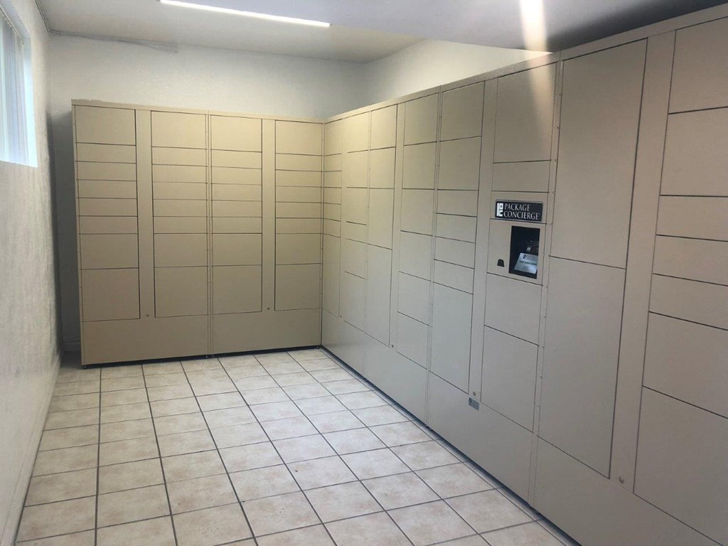 Ocean Breeze Villas Mail Room