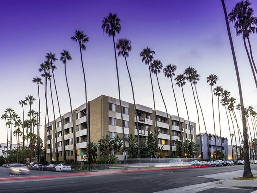 Ocean Palms and Palisades_Santa Monica CA_Building Exterior - Photo Gallery 1