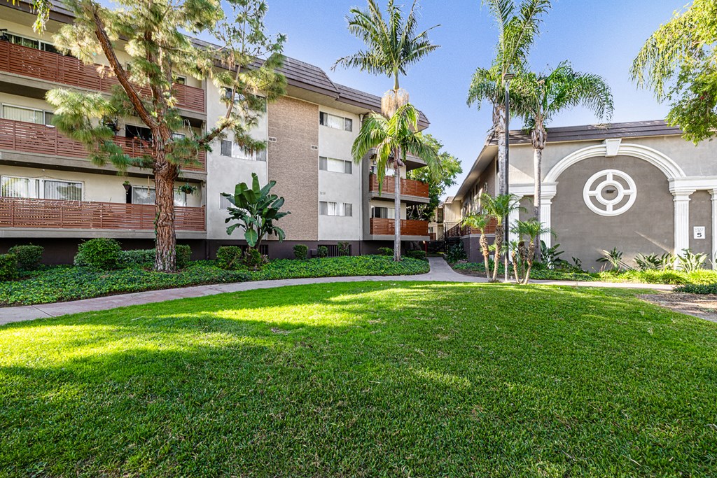 Ocean Breeze Villas Exterior