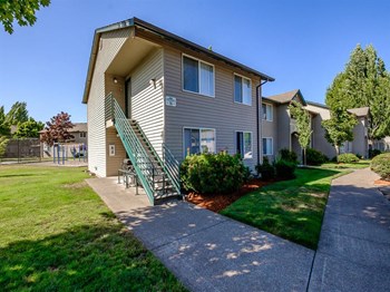 North Pointe_Corvallis_Building Exterior - Photo Gallery 2