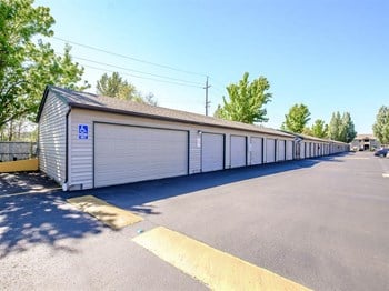 Rentable Detached Garages North Pointe_Corvallis_Storage Garages - Photo Gallery 5